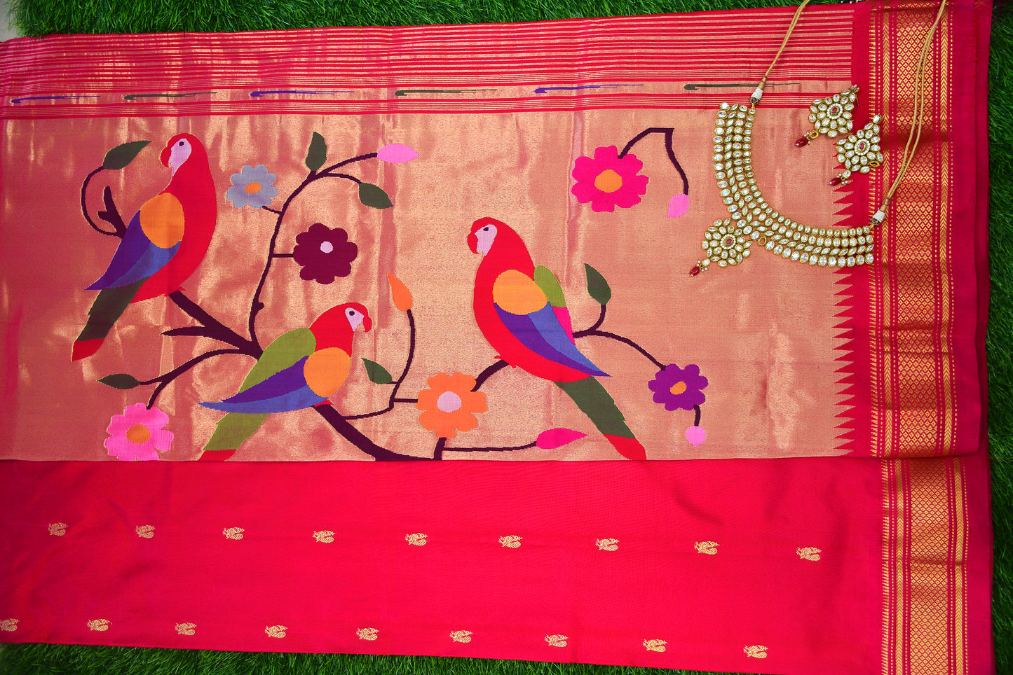 Pure Silk Handloom Paithani Saree with fancy Pallu