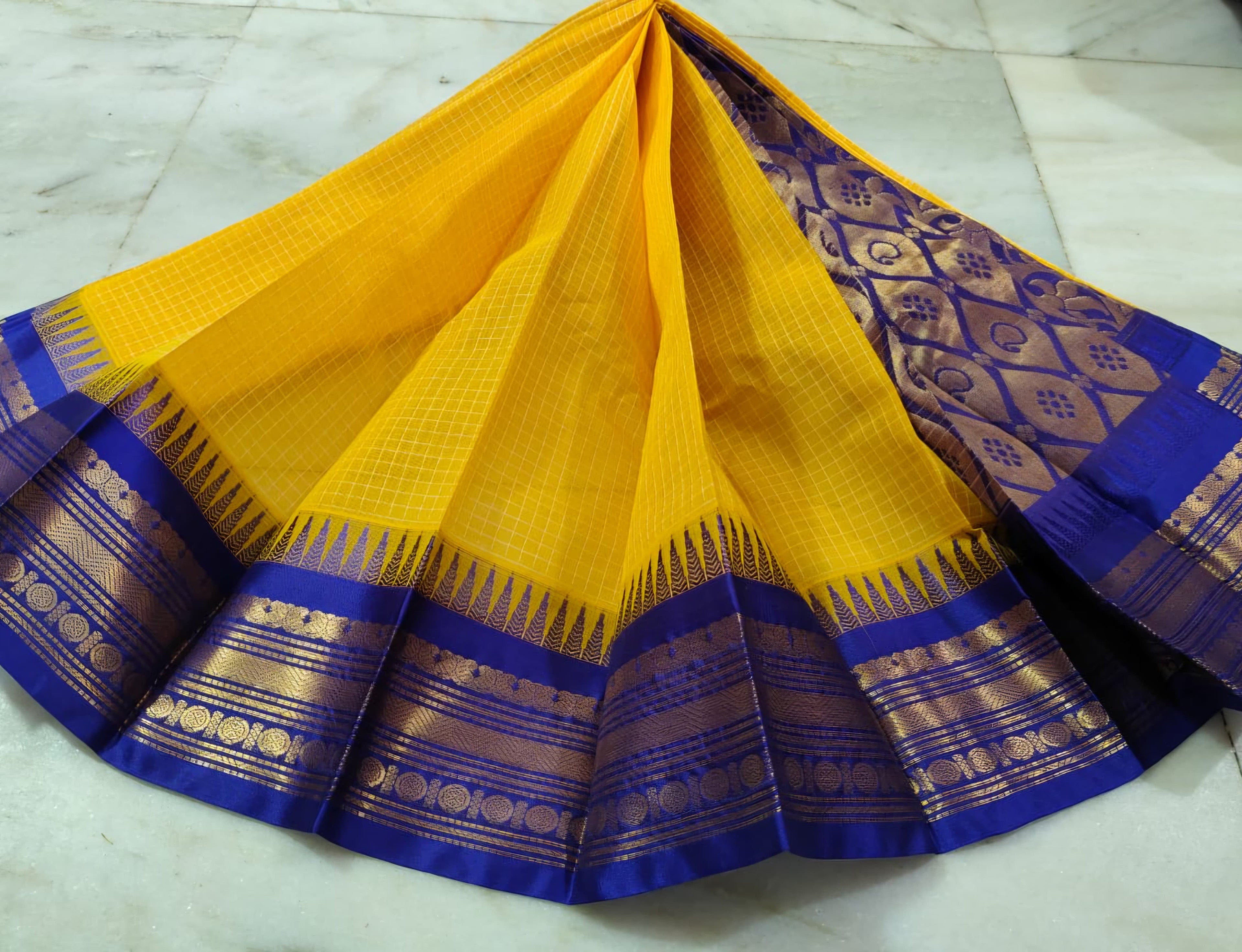 Handloom  Gadwal Cotton Sarees