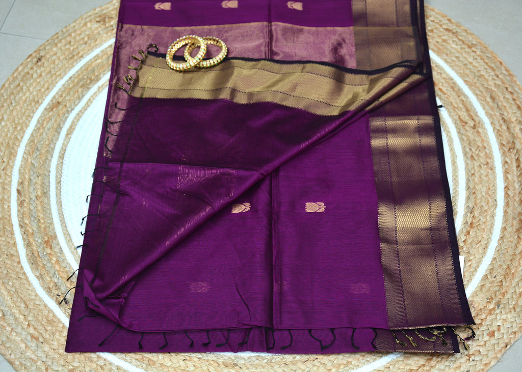 Maheshwari Handloom Saree with Lotus Buta