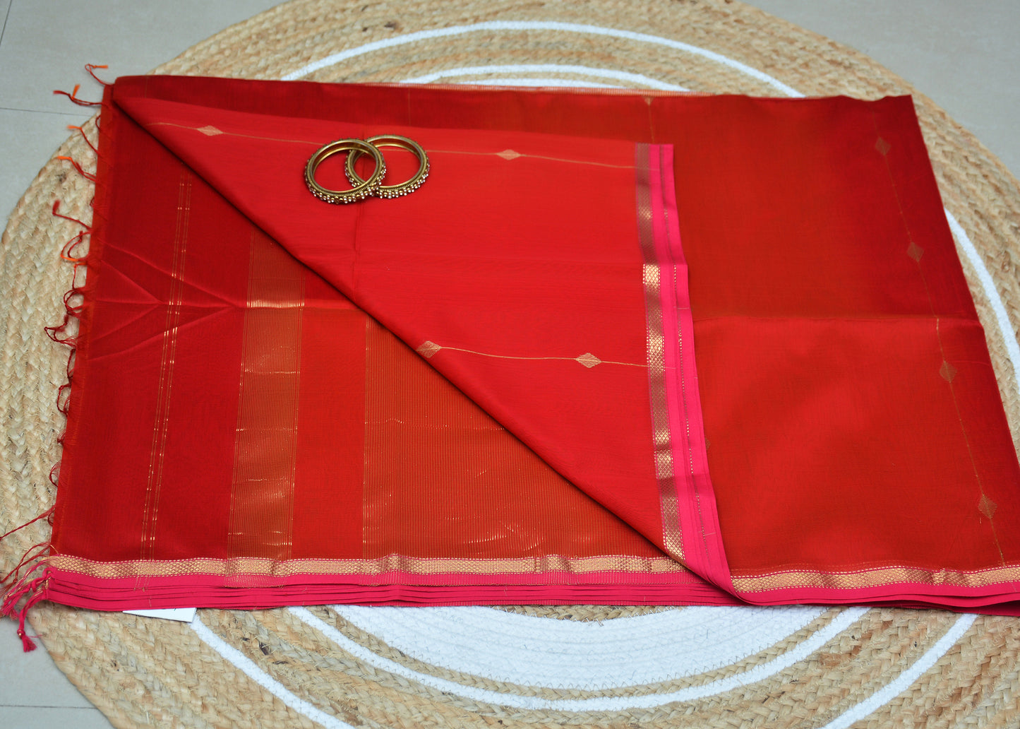 Maheshwari Handloom Dual Tone Saree