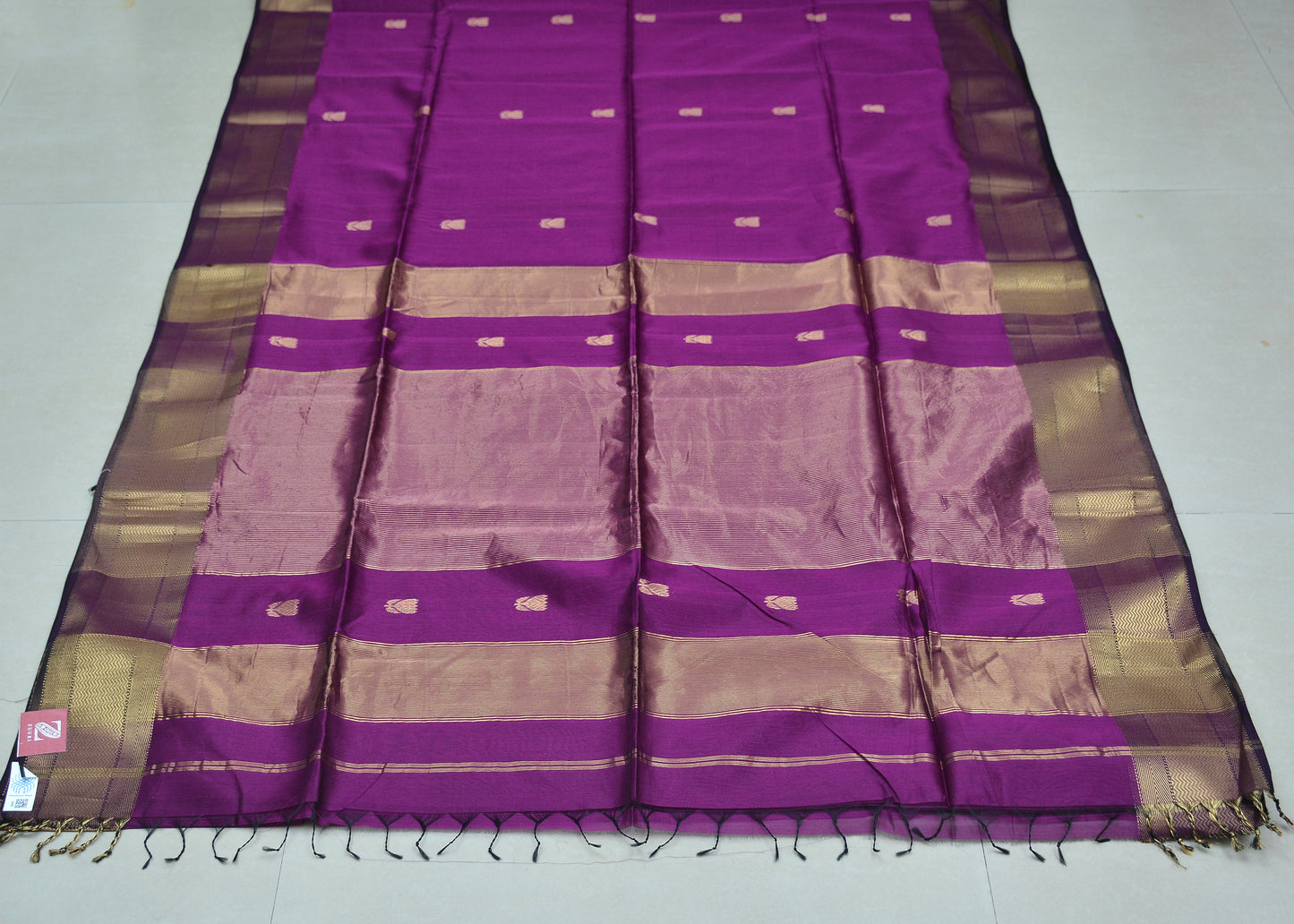 Maheshwari Handloom Saree with Lotus Buta
