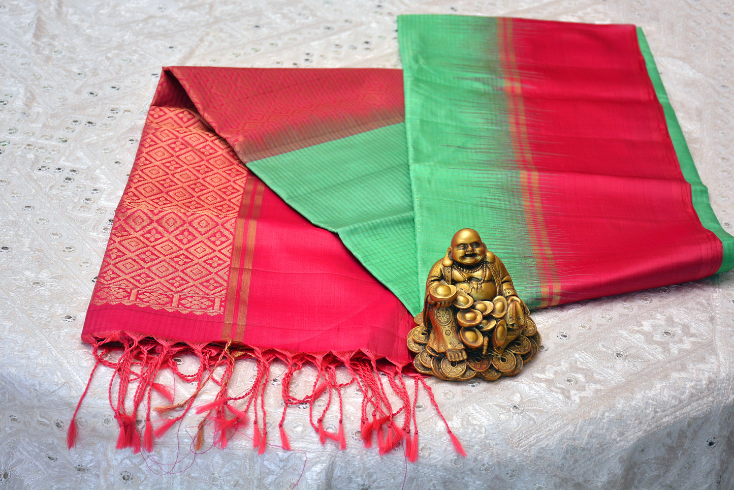 Pure Soft Silk Saree with Contrast Border and Rain Drop Zari Weaving