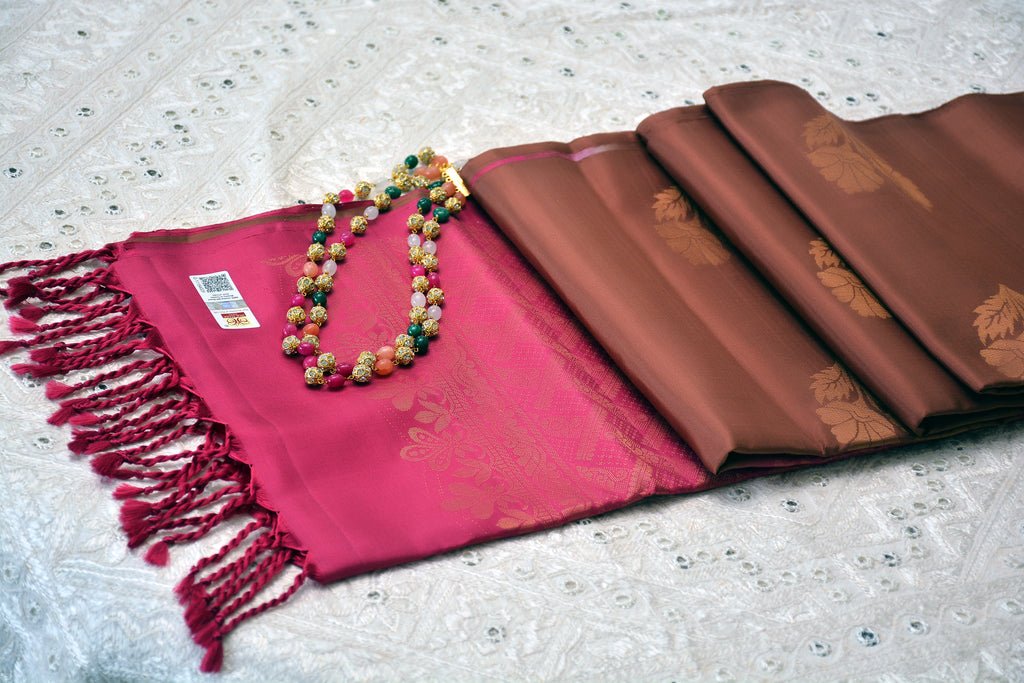 Pure Soft Silk Saree with Buta and Contrast Pallu