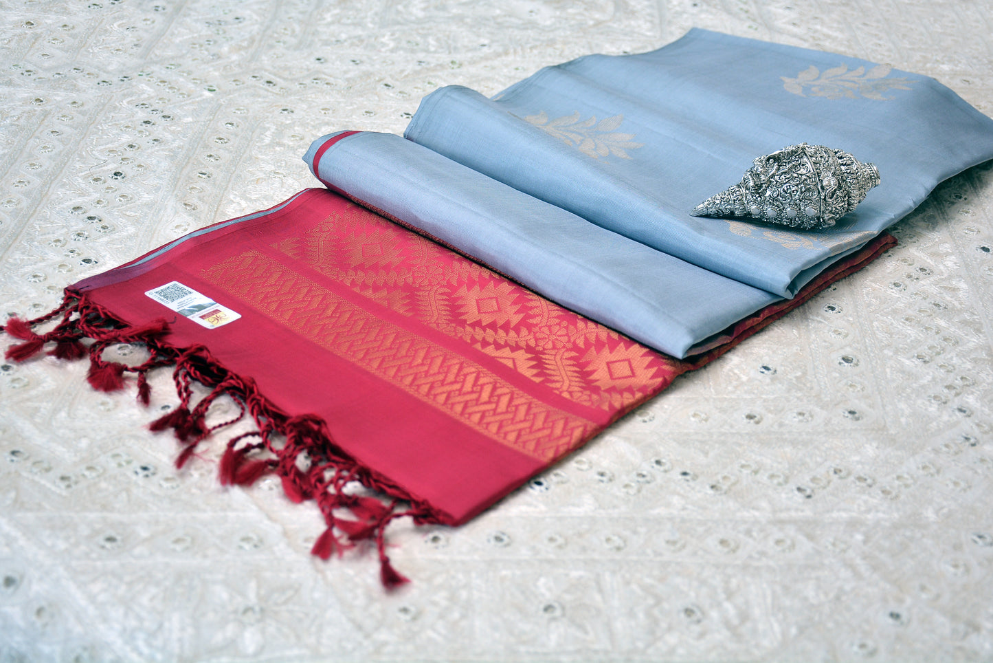 Pure Soft Silk Saree with Buta and Contrast pallu