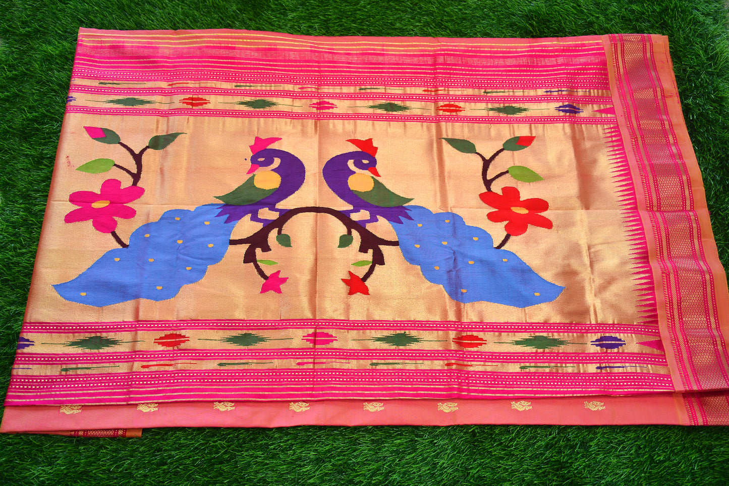 Pure Silk Handloom Paithani with Peacock pallu