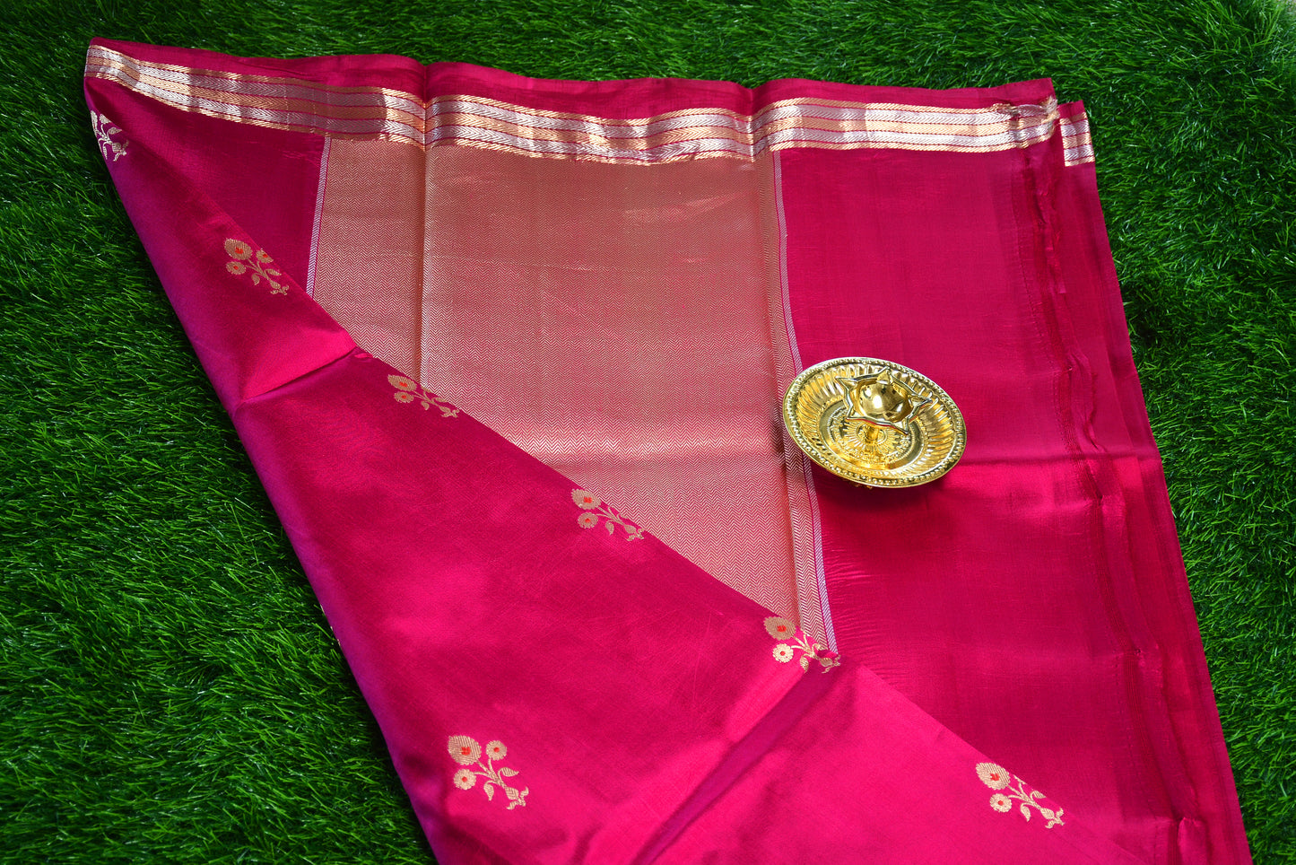 Pure Banarasi Raw Mango/Poona Silk