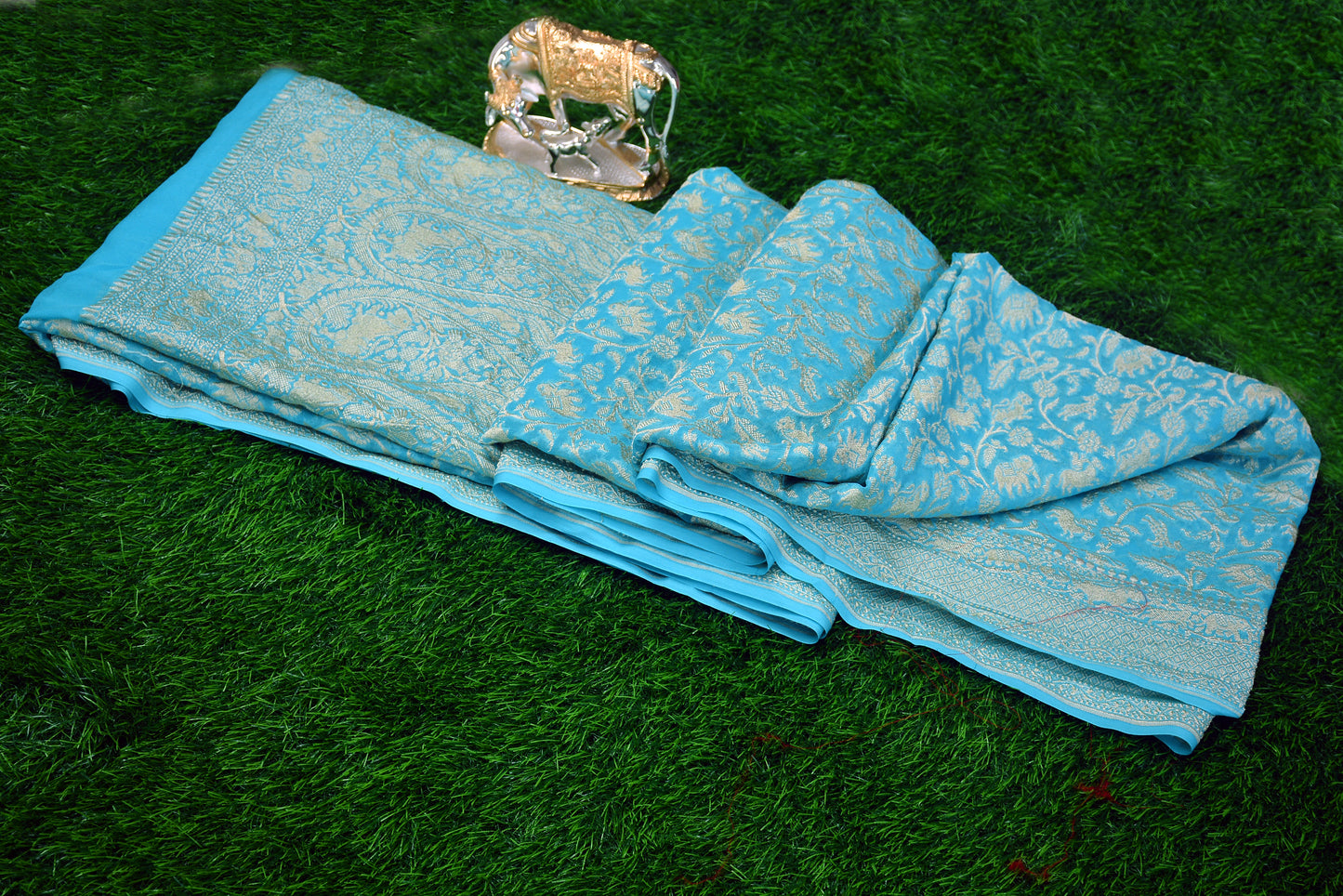 Pure Banarasi Georgette with Shikargah design