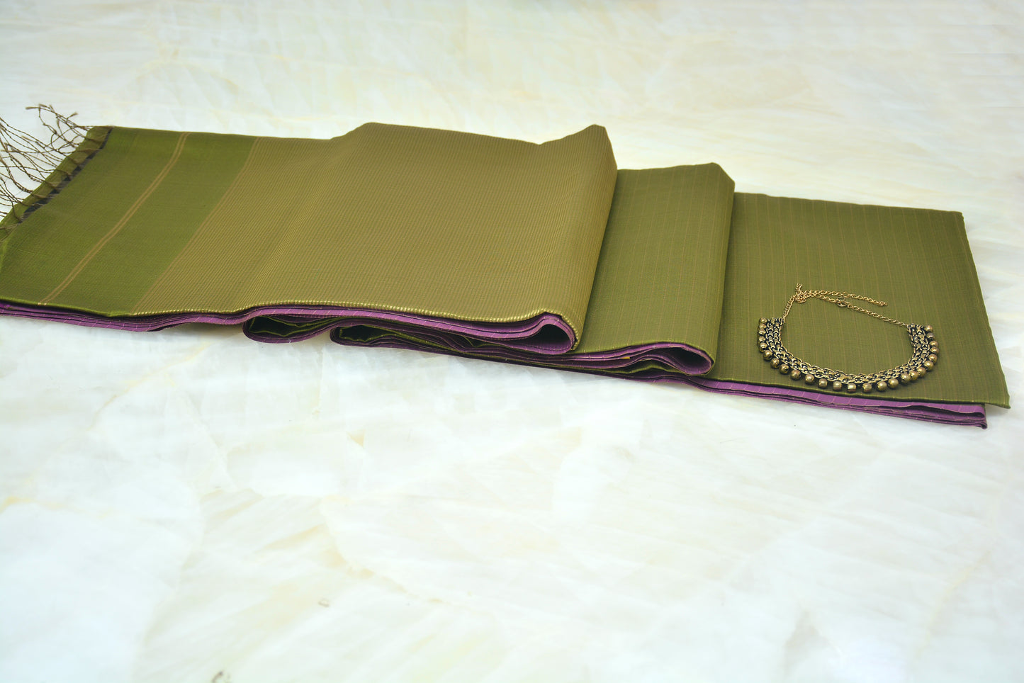 Maheshwari Handloom Plain Saree with zari lines