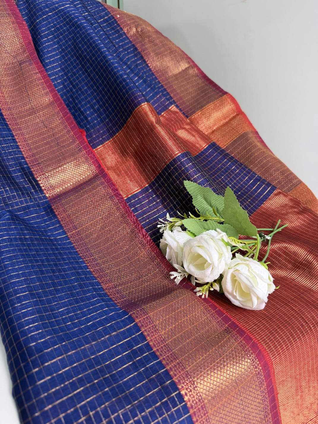 Handloom Maheshwari Silk-Cotton Saree