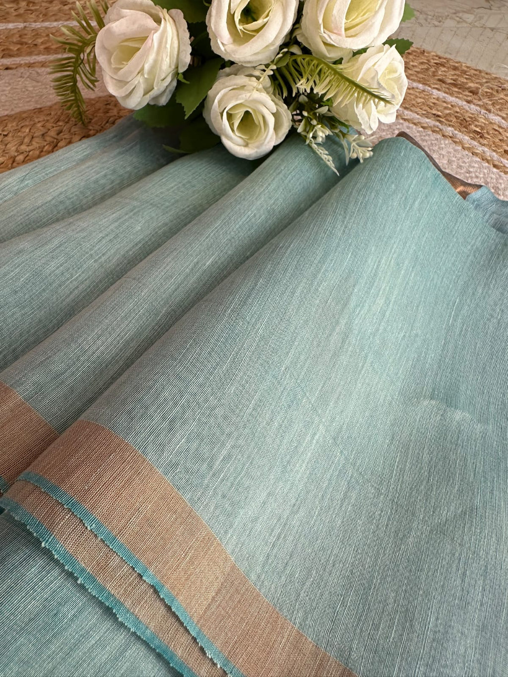 Premium Silk Linen saree